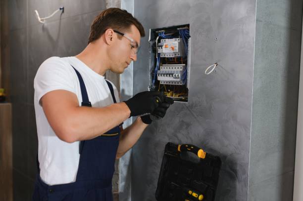 Best Circuit Breaker Repair  in St Augustine Beach, FL